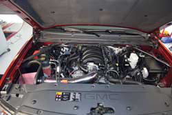77-3085KP intake system looks good under the hood of the 2014 Chevy Silverado 4.3L V6