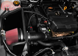 K&N 63-3089 intake system installed in engine bay of GMC Canyon and Chevrolet Colorado