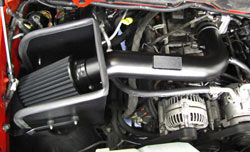 K&N 71-1533 Blackhwak intake installed on 2007 Dodge Ram