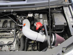 Ford Edge 3.5L with K&N air intake installed.