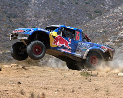 A mechanical problem forced race leader Robby Gordon off the course and allowed the Menzies Motorsports Red Bull Trophy Truck to take the Baja 500 lead