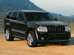 Jeep focused on improving on-road handling and ride quality dropping the traditional solid front axle