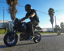 The 2014 Honda Grom takes legendary Honda 4-stroke reliability and blends it with modern fuel injection, electric starting, an easy to use four speed transmission, and hydraulic disc brakes