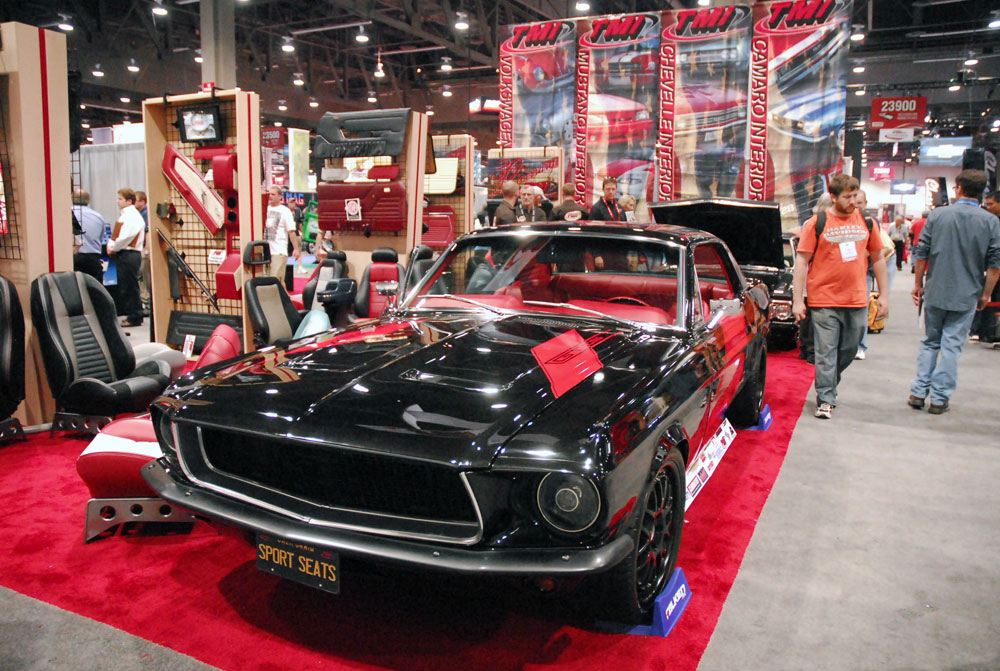 Larry Ashley S Custom 1968 Ford Mustang Gt Features K N Air