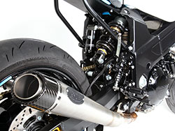 The often criticized stock TL1000R shock was swapped for a fully adjustable unit from Hyper-Pro