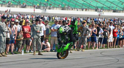 Without any long distance stoppie practice under his belt Dan Jackson still pulled off stupefying distance of 550 feet.