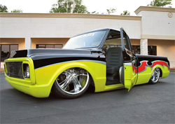 1971 Chevy C10 has Incubus Wheels and Toyo Tires