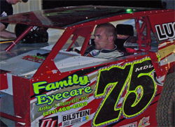 Elliot Despain had two back to back wins at Clinton County Speedway in Alpha, Kentucky