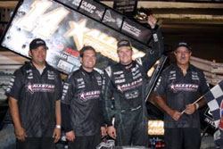 Jason Meyers and the Elite Racing Team recently expereinced a win at the Castrol Raceway in Edmonton, Canada in the 410 class of the World of Outlaws Series.
