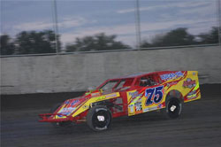 Elliot Despain finished the inaugural year of the new American Modified Series with Rookie of the Year honors and fourth overall in the point standings.