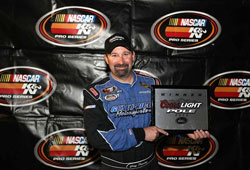K&N Pro Series' Pursley set the track record with a qualifying lap at 133.949 mph and won the Coors Light Pole Award.