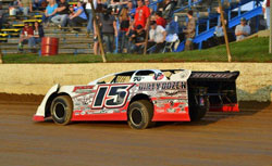 Jon Henry made it into 2nd place at Florence Speedway before having to retire on lap 17.