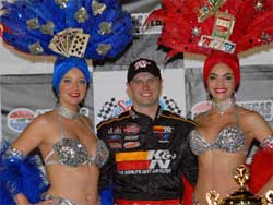 Travis Kvapil wins at Las Vegas