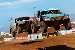 Kyle LeDuc endured triple-digit heat on his way to winning both round 11 and 12 in the 2011 Lucas Oil Off Road Racing Series at Speedworld.
