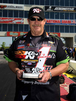 Pro Stock Wally for Mike Edwards at the Summit Racing Equipment NHRA Southern Nationals