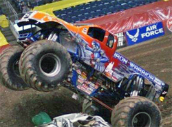 Iron Warrior blasts out of the pits and sets a faced paced run at Monster Jam
