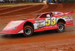 K&N sponsored racer Ray Cook will compete in the Crate Late Model and the Super Late Model Divisions at Green Valley Speedway in Alabama, courtesy of Thomas Hendrickson Photos