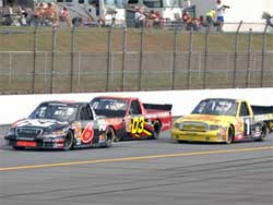 Travis Kvapil works his way back to the front of the pack at Talladega