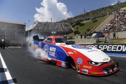 Robert Hights drove his AAA funny car to a win at the Mopar Mile-High Nationals in Bandimere