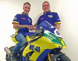 Tommy Bridewell and Brent Gladwin with the WD-40 Superbike